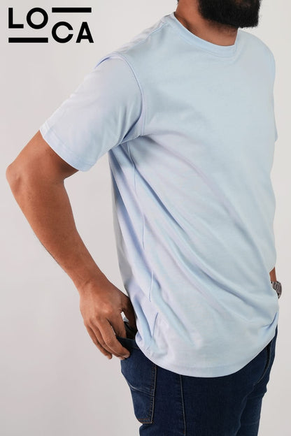 Light blue T-shirt crew neck regular size