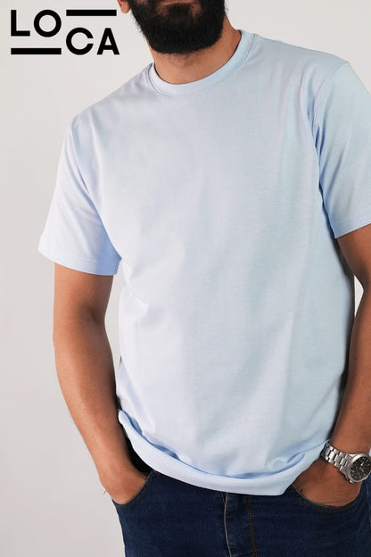 Light blue T-shirt crew neck regular size